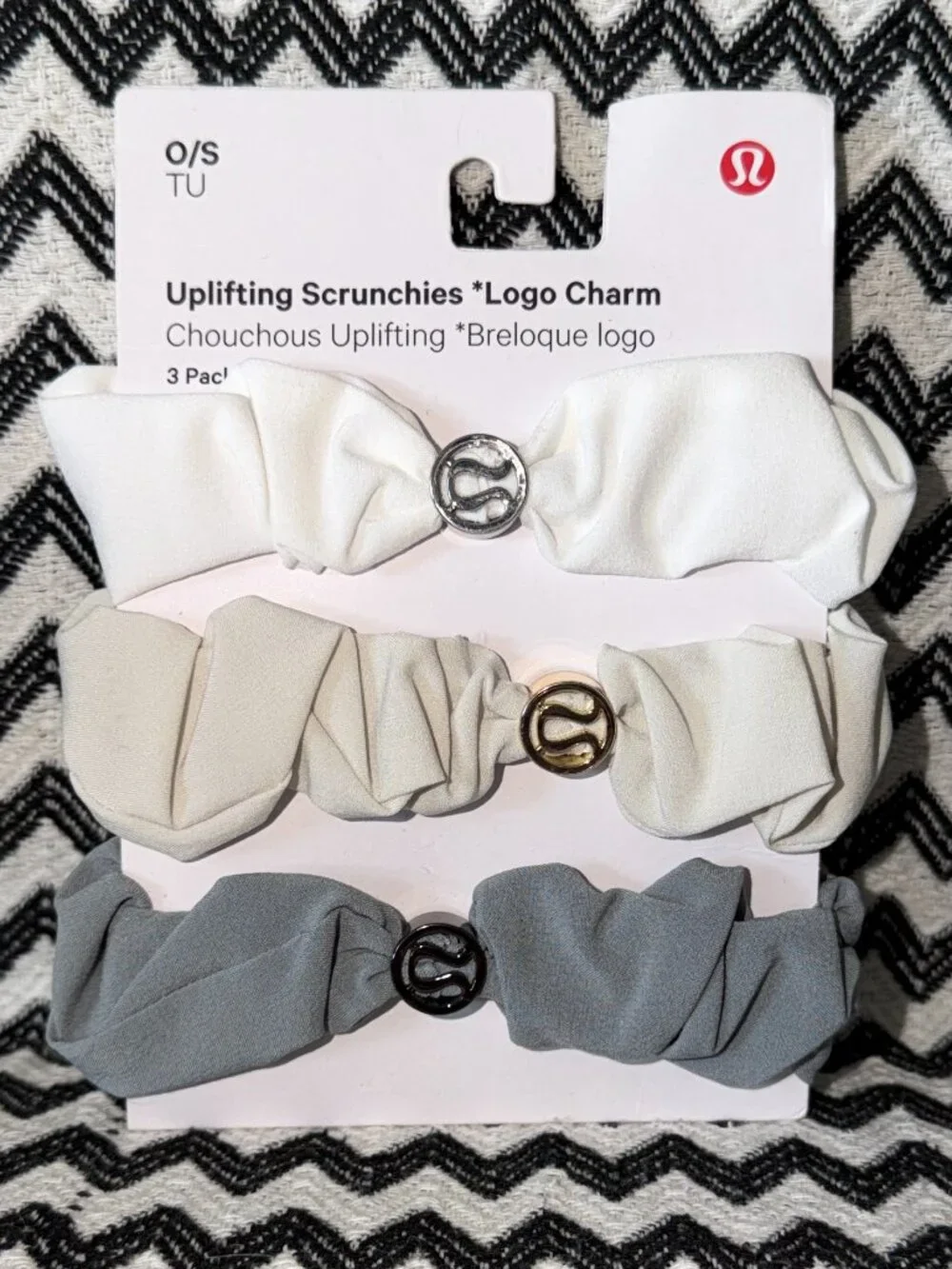 NEW lululemon Uplifting Scrunchies *OG Logo Charm U Pick Color